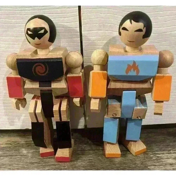 Once Kids Playhard Heroes Wooden Figurines Spruce & Fir - Picture 1 of 5